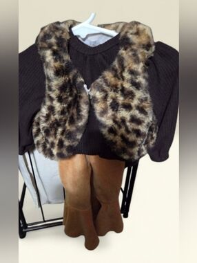 Baby by Rachel Zoe 3 Piece Baby Girl Outfit 6 to 9  Months 70s hippy look!